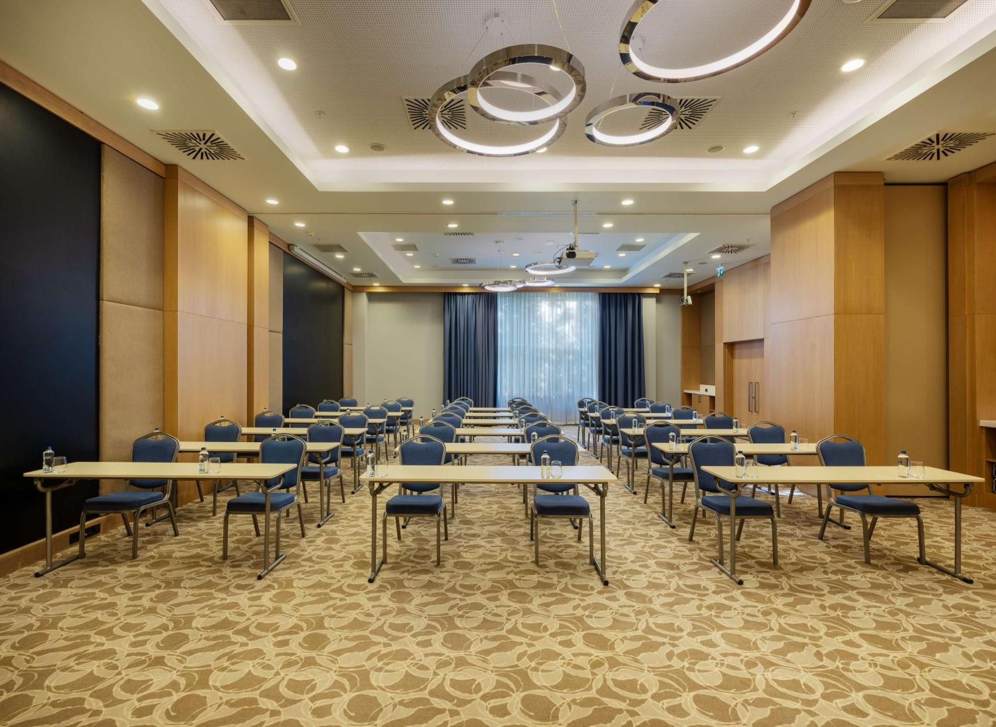 Otel Park By Radisson